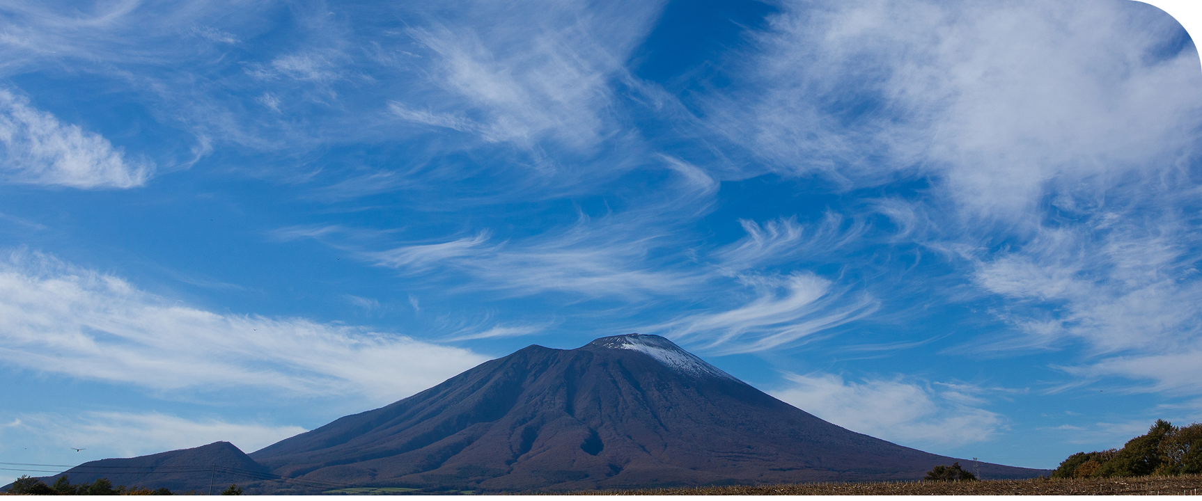 テントで会話を楽しむ